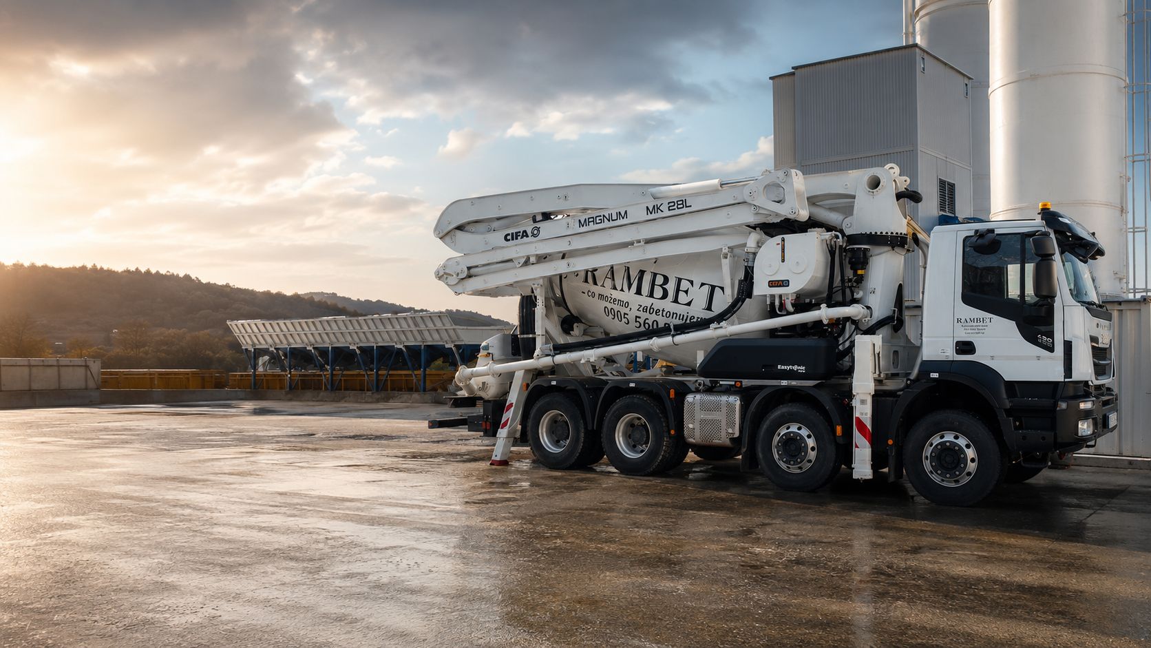 RAMBET betonárske vozidlo CIFA Magnum MK 28L pri betonárni v Bardejove